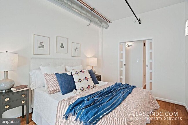 Building Photo - 1300 N Street NW-#106