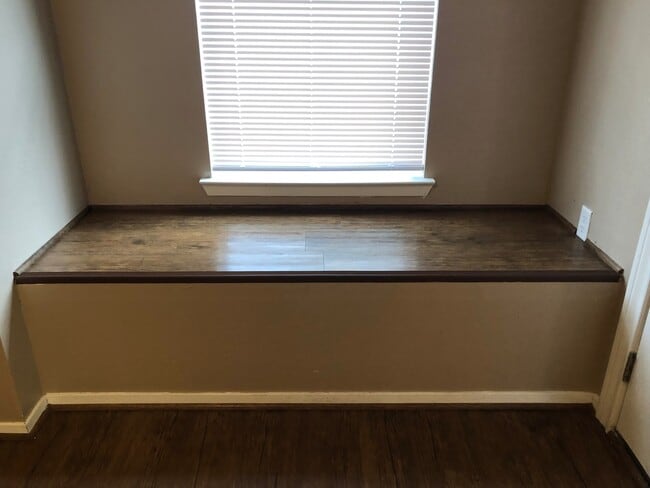 Building Photo - 3703CH