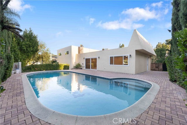 Building Photo - 4121 Picasso Ave