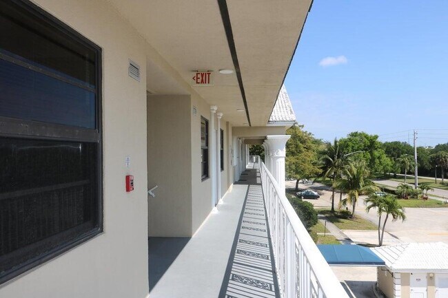 Building Photo - 3507 Village Blvd