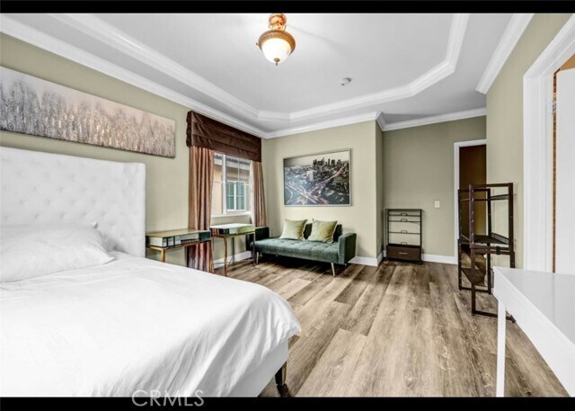 Building Photo - 5517 Welland Ave