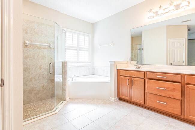 Building Photo - 75094 Glen Spring Way