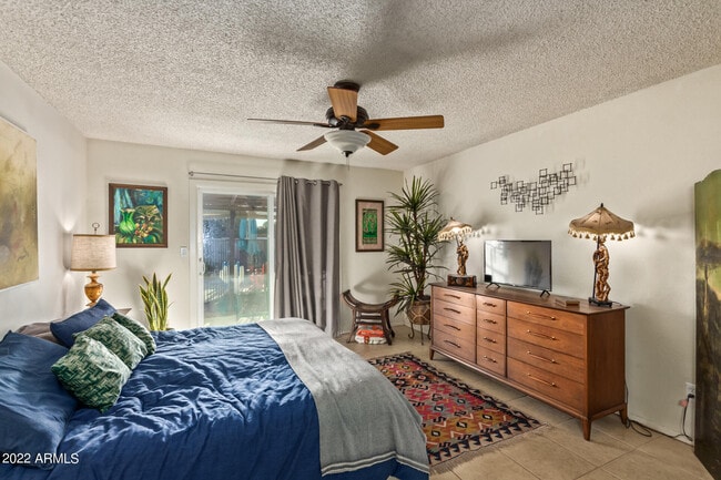 Building Photo - 12728 N 40th Pl