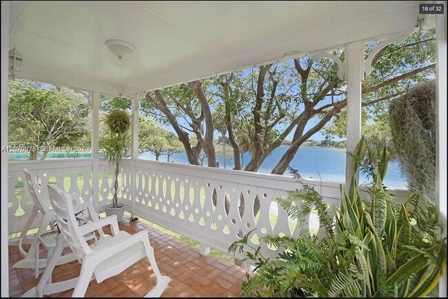 Building Photo - 10521 Mahogany Key Cir