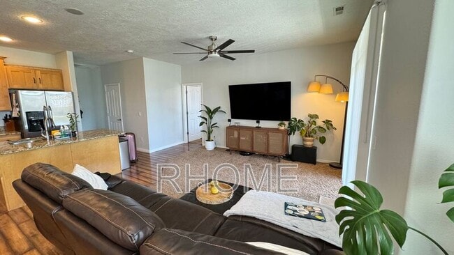 Building Photo - 7381 Brittany Town Dr