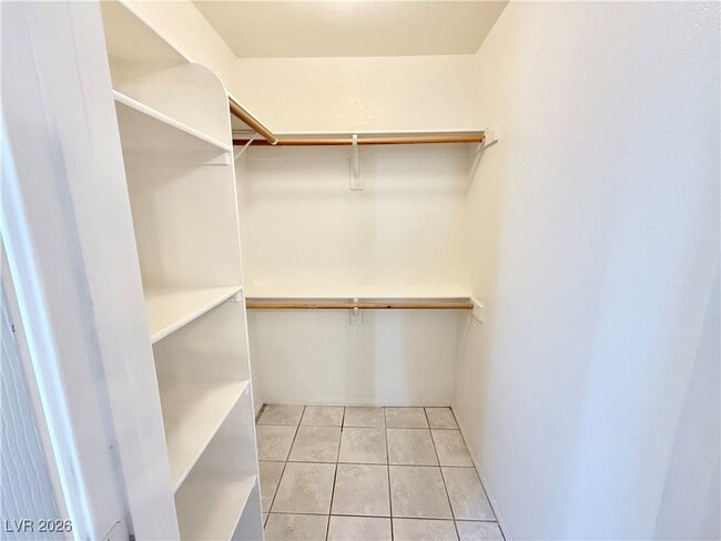 Building Photo - 1230 W Iguana St