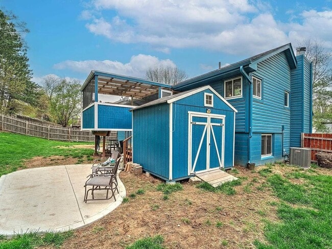 Building Photo - Papillion Home For Rent Near Offutt AFB