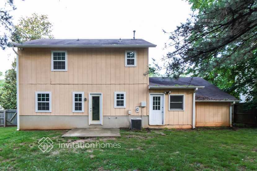 Building Photo - 612 Brighton Dr NW