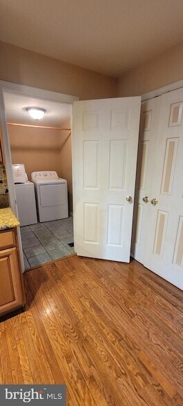 Building Photo - 11607 River Meadows Way