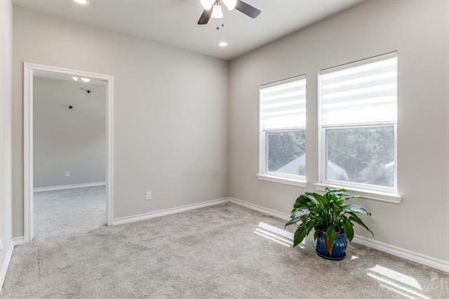 Building Photo - 2917 Victorian Forest Dr