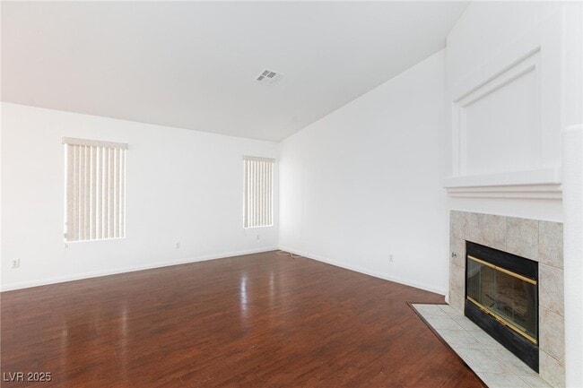 Building Photo - 10022 Catalina Canyon Ave