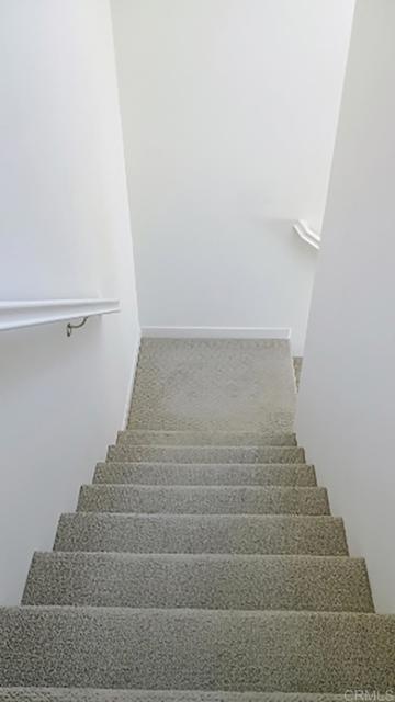 Building Photo - 5465 Seacliff Pl