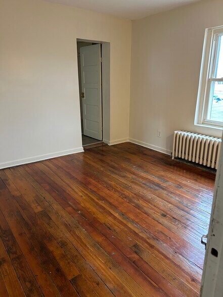 Second floor rear bedroom - 808 E Morton St