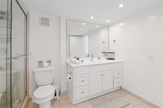 Building Photo - 9195 Collins Ave