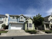 Building Photo - 2065 Mckenzie Pl
