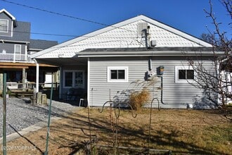 Building Photo - 1029 Radio Rd