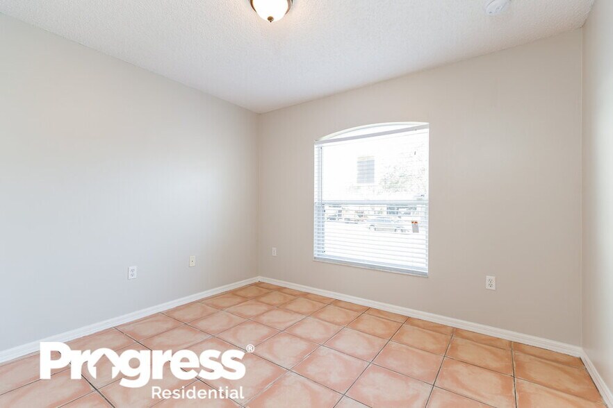 Building Photo - 4212 Stonefield Dr