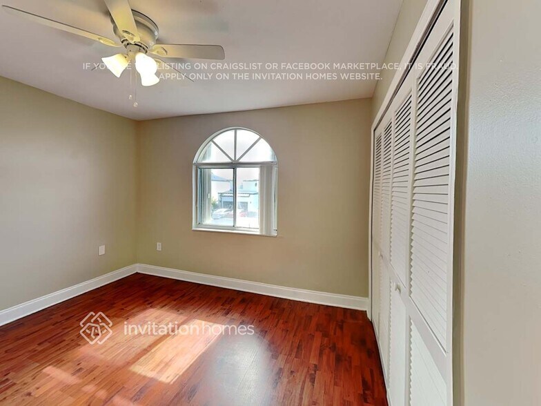 Building Photo - 6340 SW 156th Ct