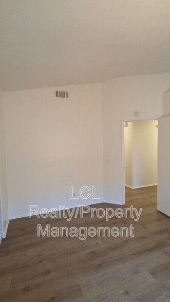 Building Photo - 12225 Pluto Dr