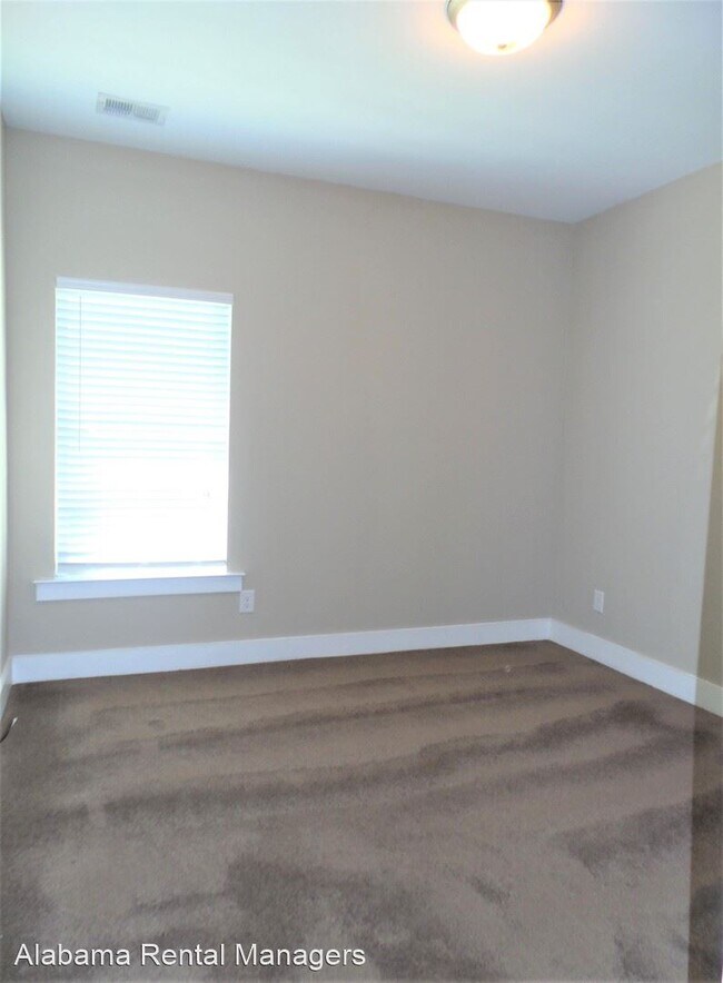 Building Photo - 4 br, 2 bath House - 14461 Griffin Street