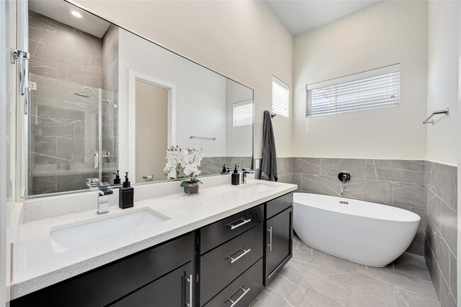 Building Photo - 108 Knightsbridge Park Ln