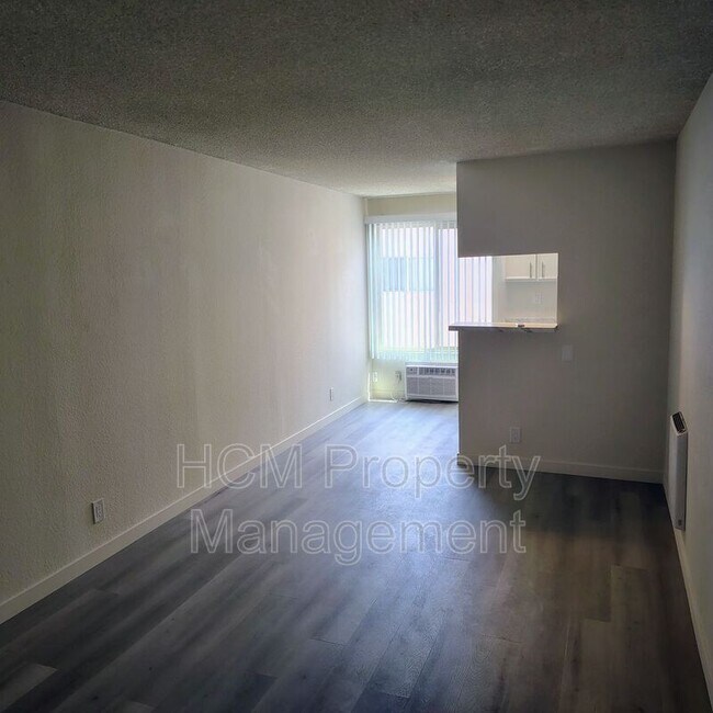 Building Photo - 11434 Calvert St