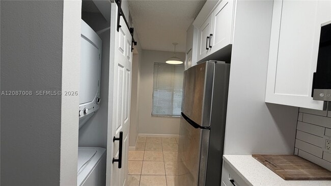 Building Photo - 1174 Coral Club Dr