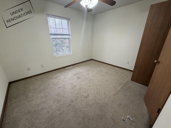 Building Photo - 1604 Citadel Dr