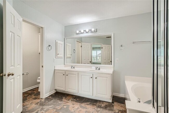 Building Photo - 2920 Cajuiles Dr
