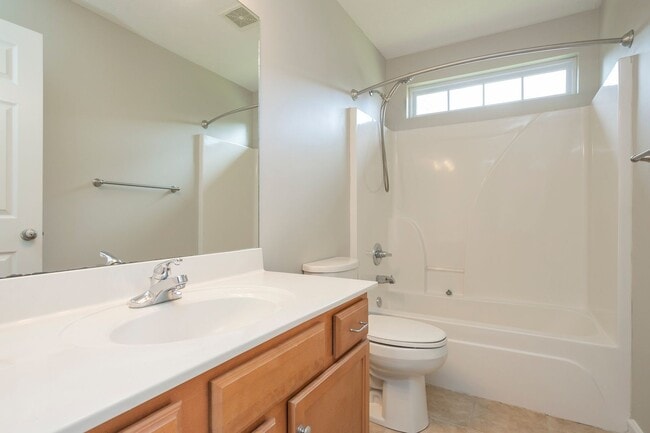 Building Photo - 564 Rose Cottage Cir