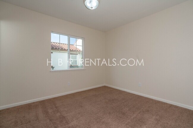 Building Photo - Bethany Village Mountain House Move-In Ready 3-Bed, 2.5-Bath