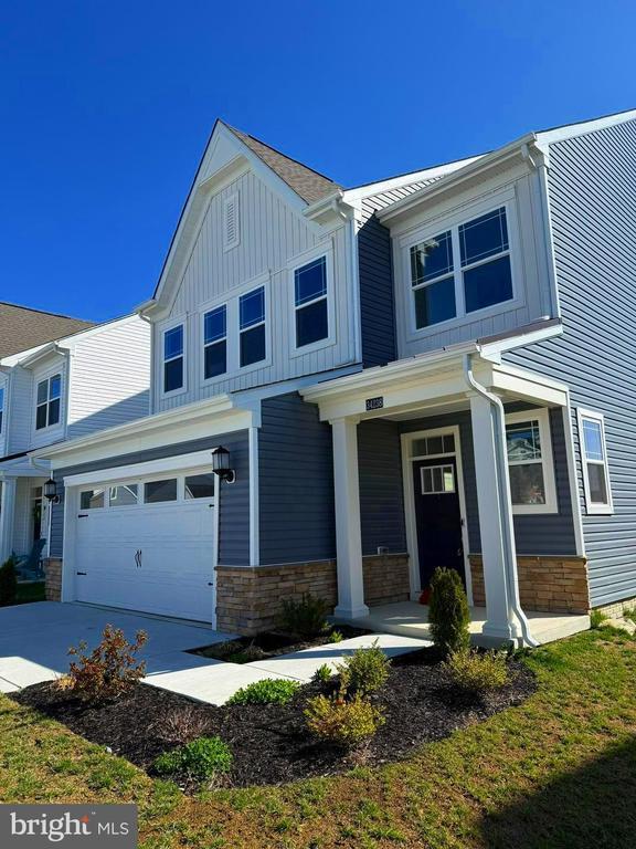 Building Photo - 34238 Graham Cir