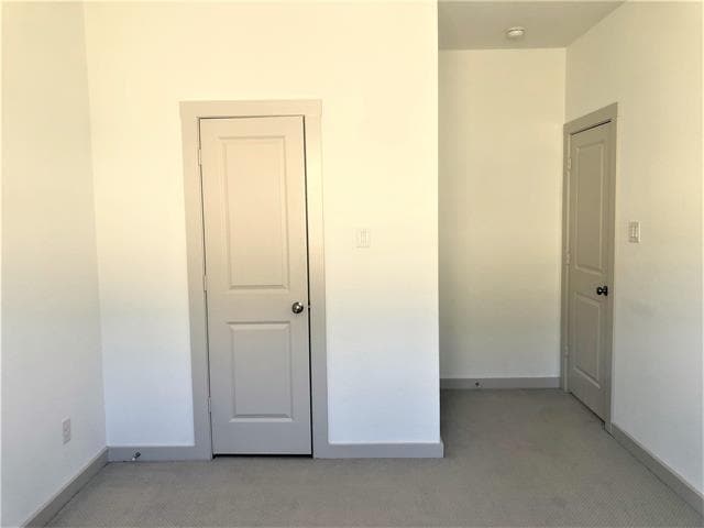 Building Photo - 422 Bonfield Dr