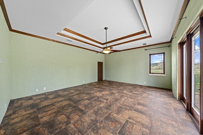 Building Photo - 3190 Medina Hwy