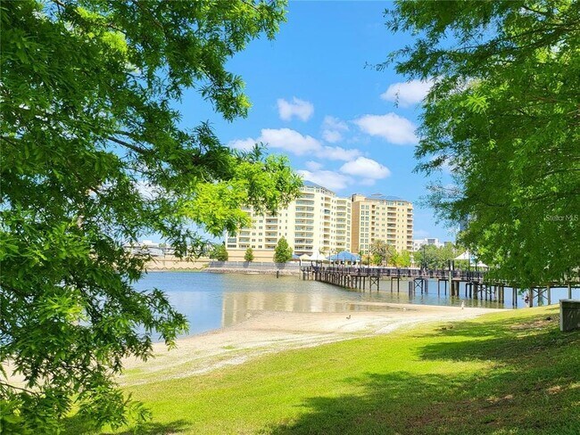 Building Photo - 133 Oyster Bay Cir