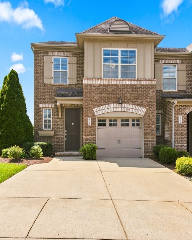 Building Photo - 2065 Newark Ln