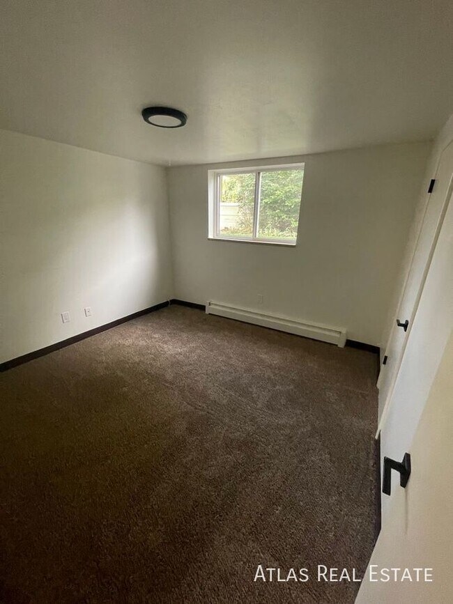 Building Photo - 6035 W 39th Ave