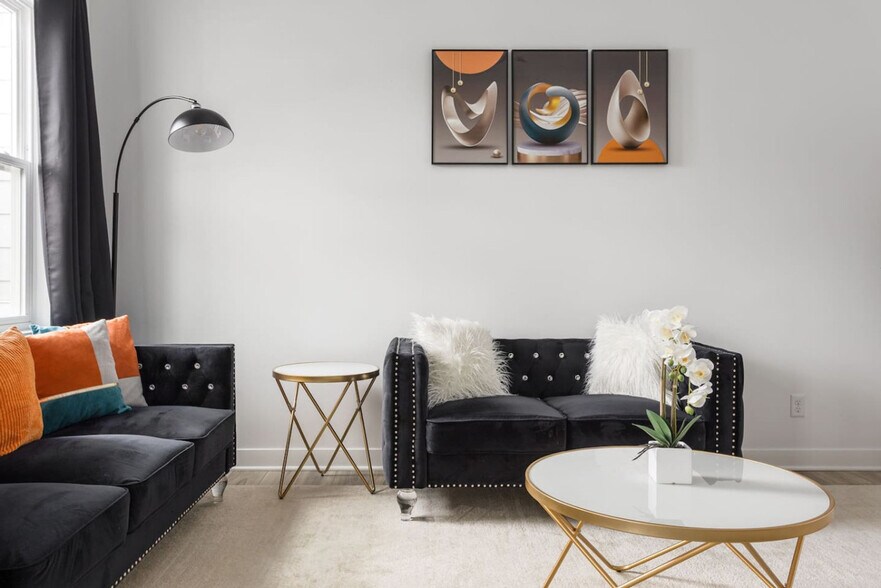 Building Photo - 17355 Wellburn Dr