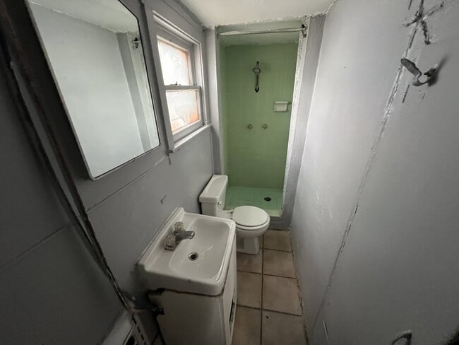 Primary Photo - All Bills Paid - Studio for Rent