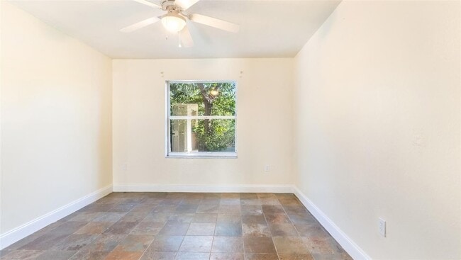 Building Photo - 19820 SW 7th Pl