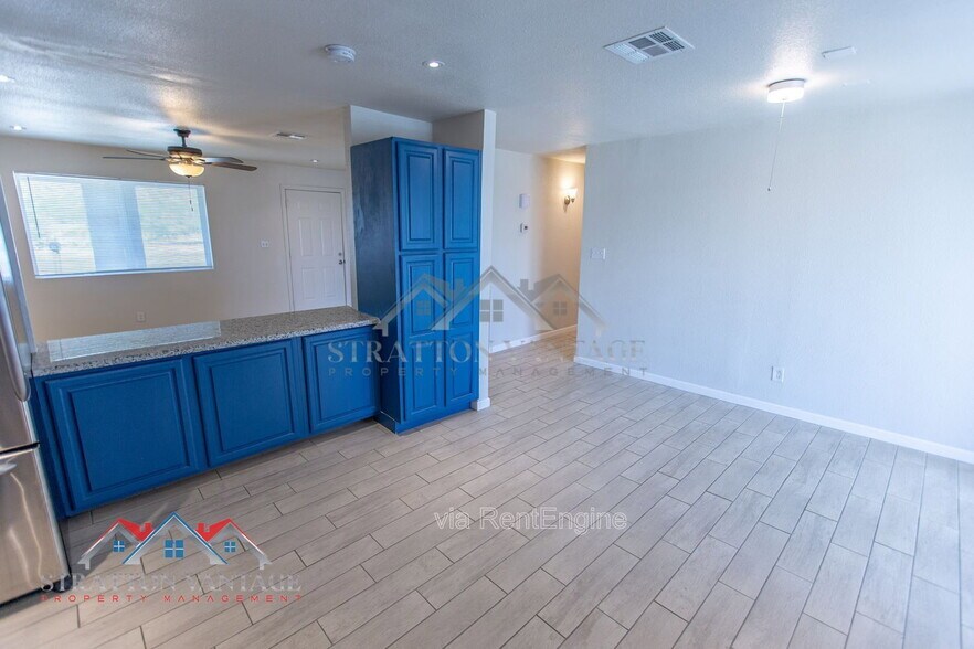 Building Photo - 11033 N Geronimo Dr