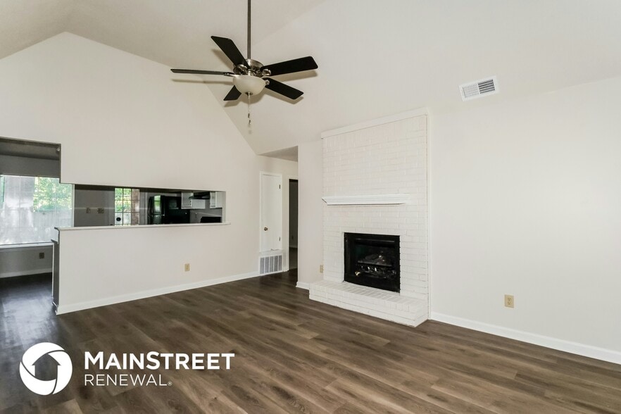 Building Photo - 2813 Arbor Lane Cove