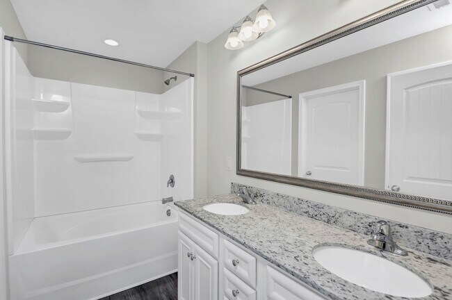 Building Photo - Beautiful Home for Rent in Elgin's Walnut ...
