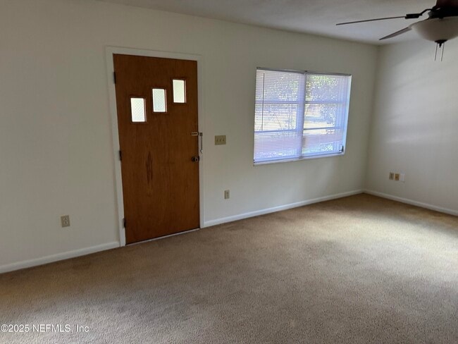 Building Photo - 1494 Bessent Rd