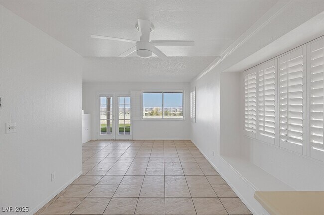 Building Photo - 1701 Duarte Dr