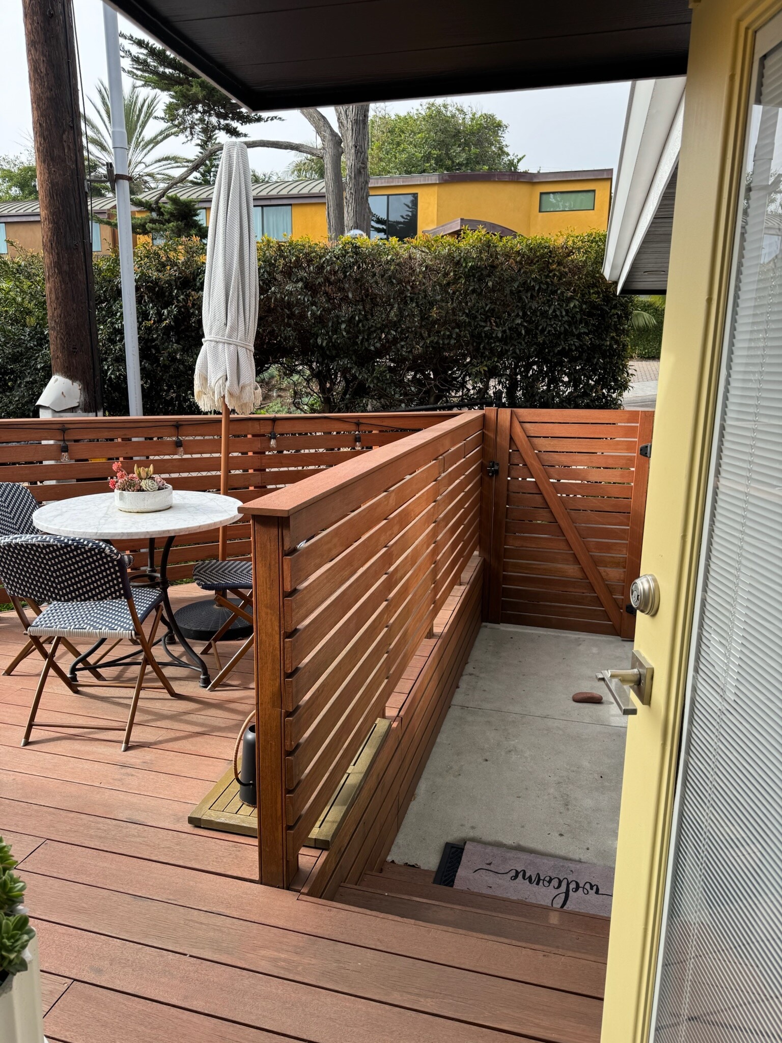 Building Photo - 123 Jasper St