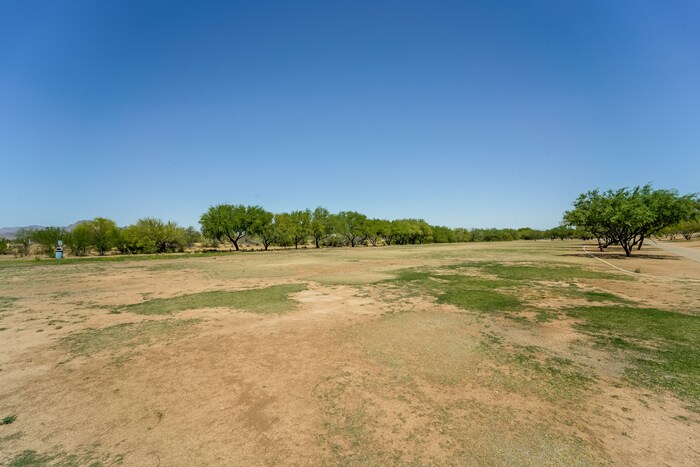 Building Photo - 6531 S Calle Diablo Dr