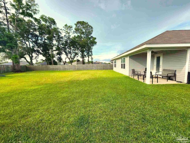 Building Photo - 7565 Steeplechase Blvd