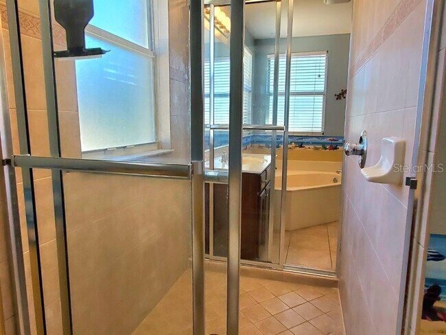 Building Photo - 4197 River Bank Way