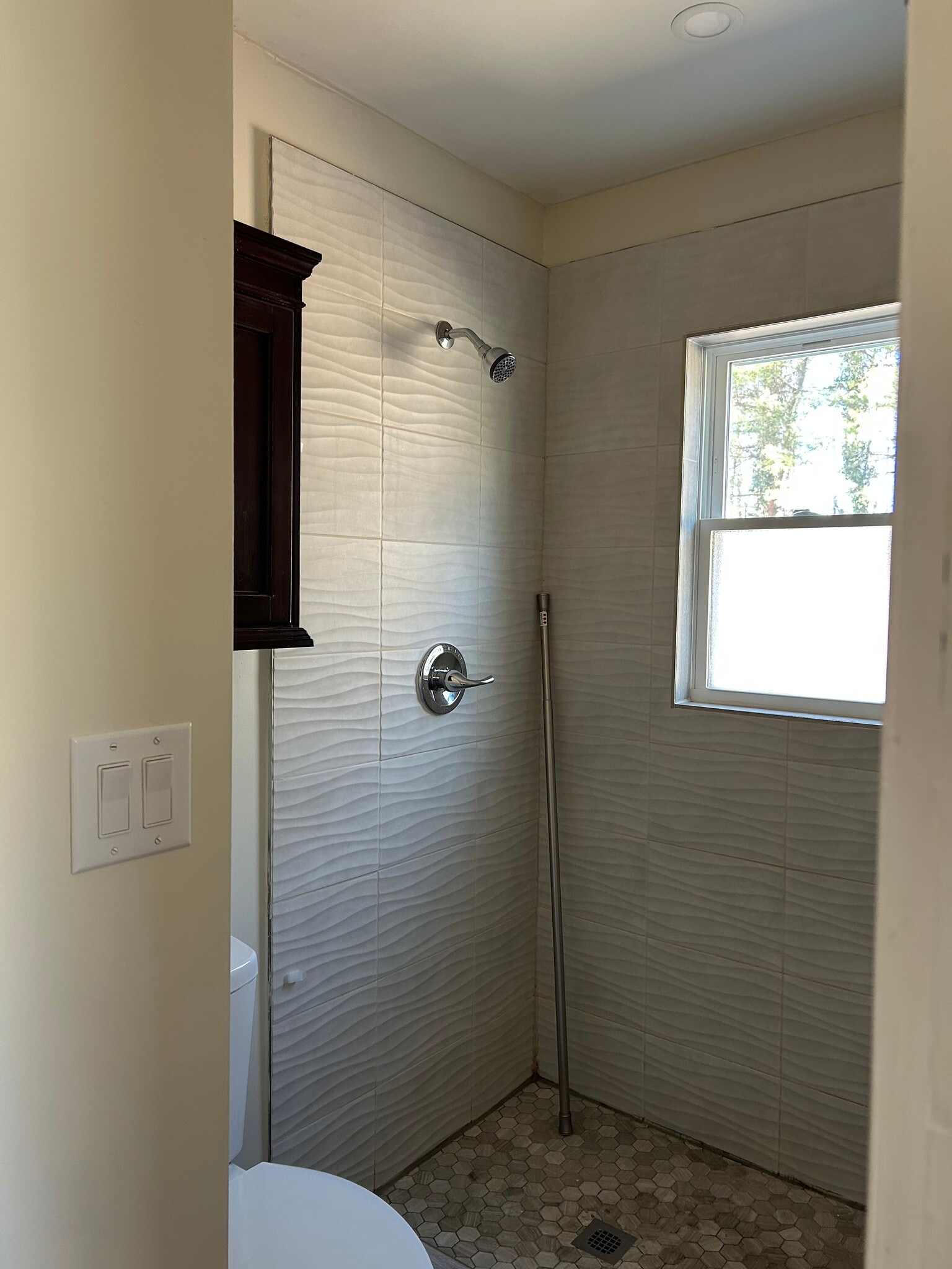 Bathroom with a window - 2629 Commonwealth Dr